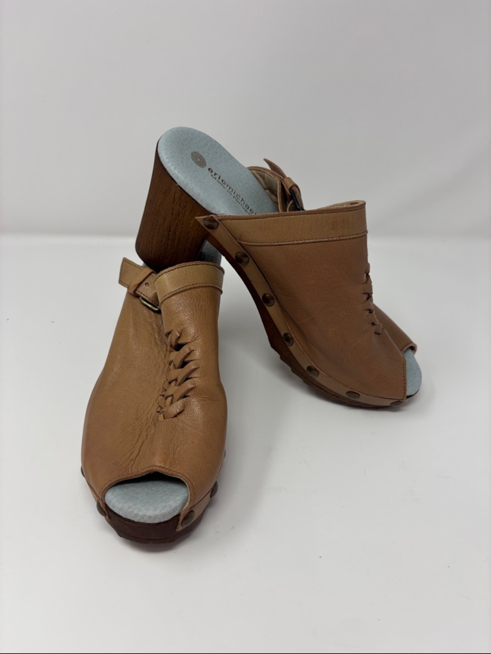 Eric Michael | Women’s Tan Leather Open-Toe Clog Heels 38
